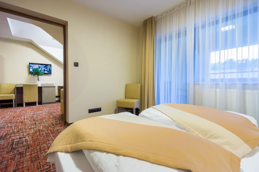 Kanion Bed & Breakfast 2*